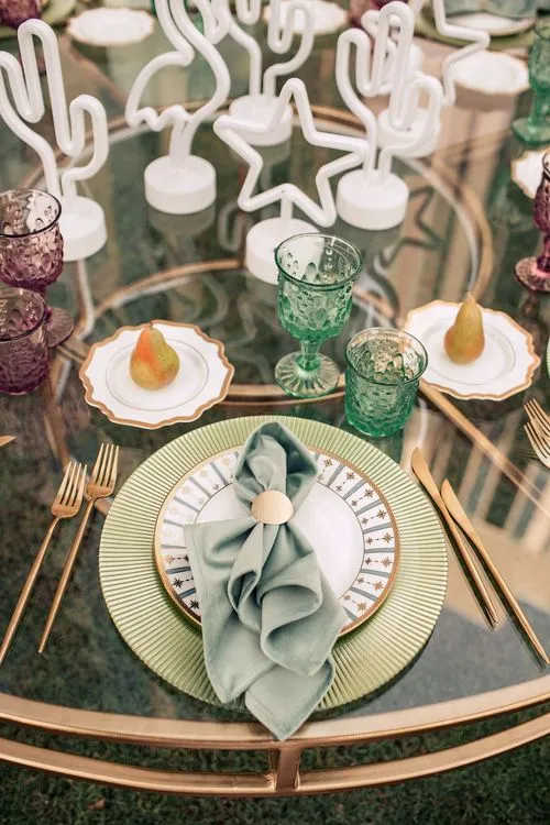 Детский сет за круглым столом