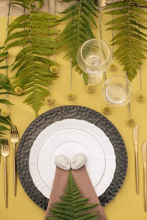 Горчично-шоколадный сет с папортником