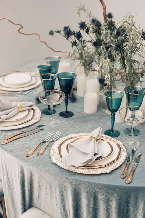 Серо-голубой сет с чернильными акцентами