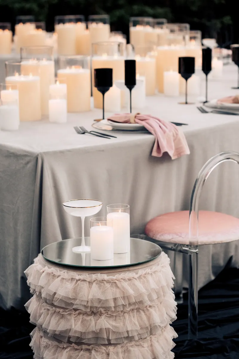 Кокет с зеркальной столешницей